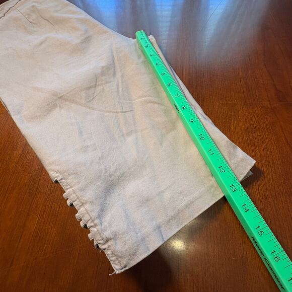 Lauren & Riley Beige Shorts Size 2X - Picture 5 of 5